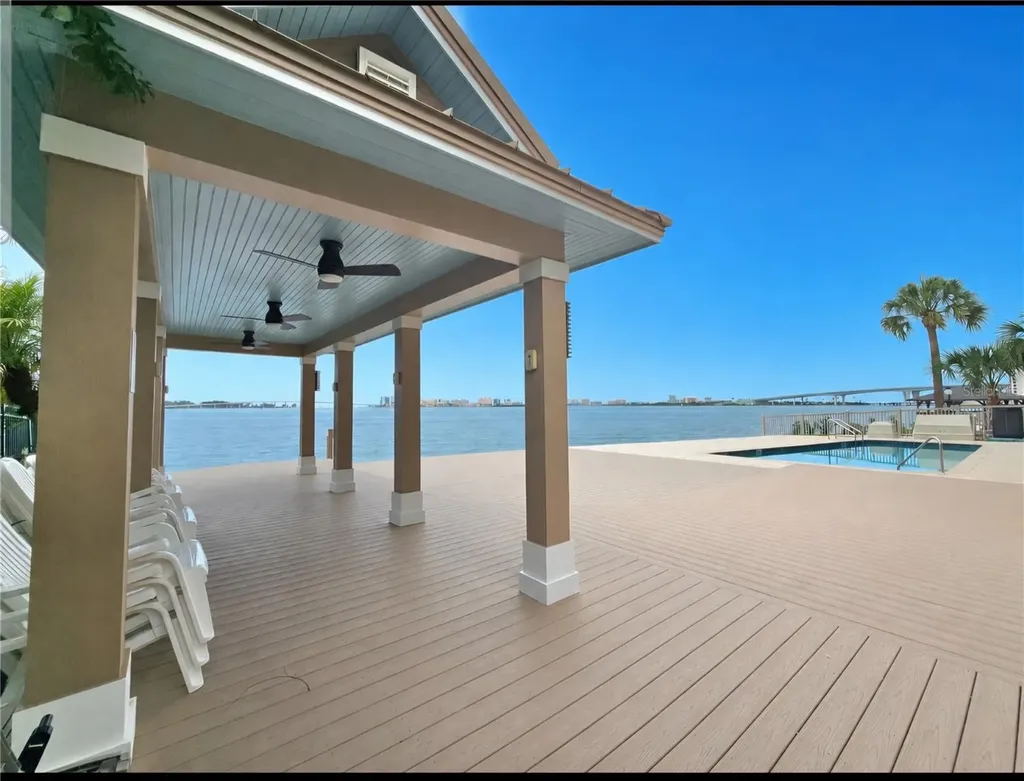 602 Lime Avenue Clearwater FL 33756
