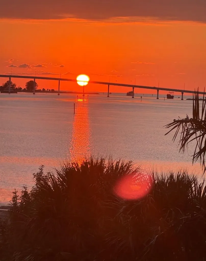 602 Lime Avenue Clearwater FL 33756