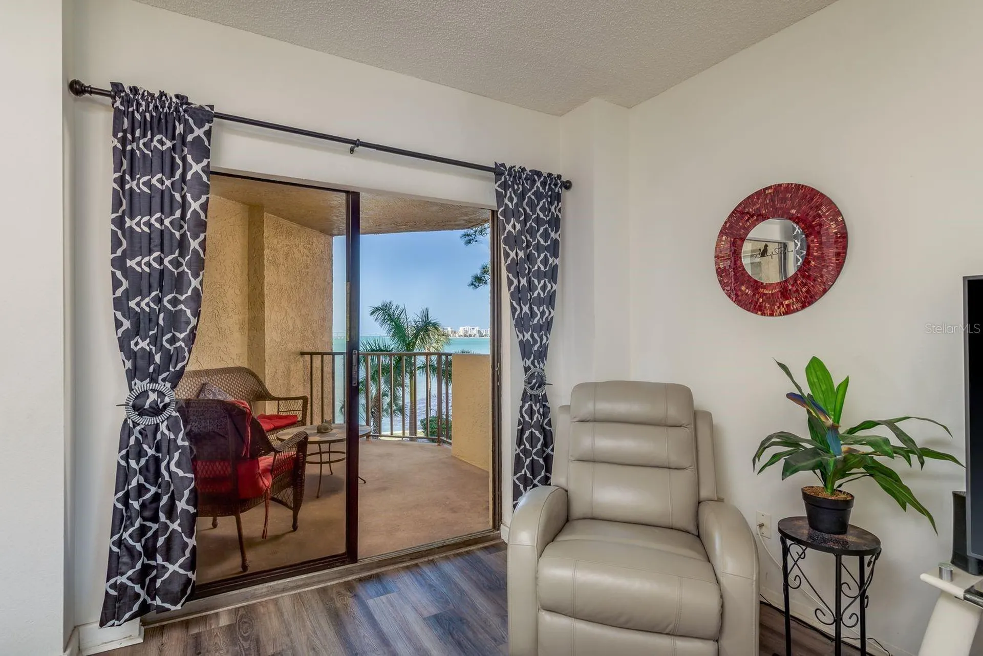 602 Lime Avenue Clearwater FL 33756