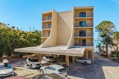 602 Lime Avenue Clearwater FL 33756