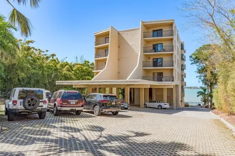 602 Lime Avenue Clearwater FL 33756