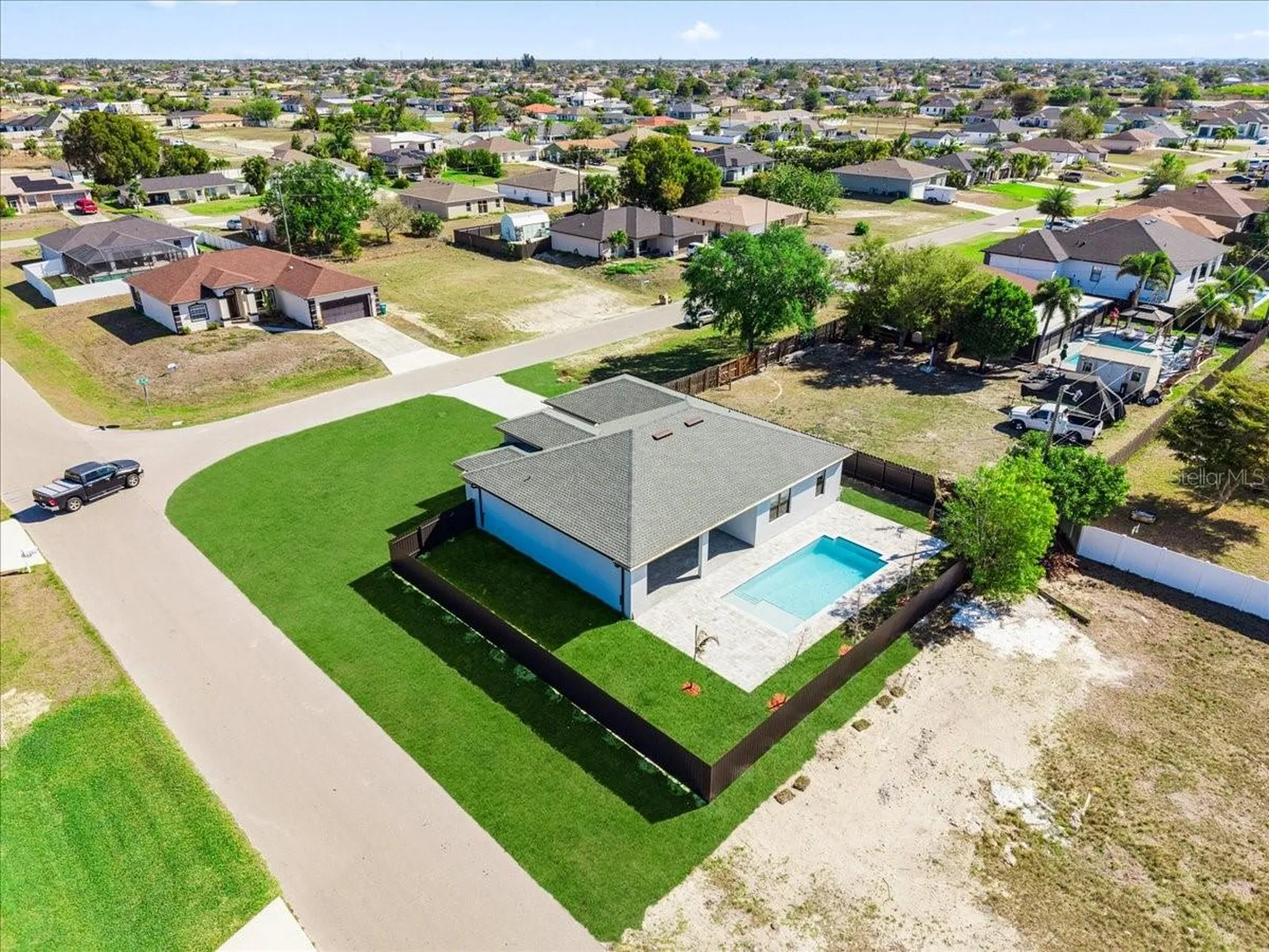 18 NE 11th Lane Cape Coral FL 33909