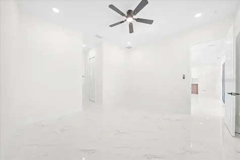 18 NE 11th Lane Cape Coral FL 33909