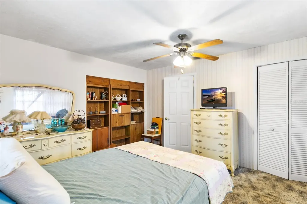 3900 70th Street N St Petersburg FL 33709