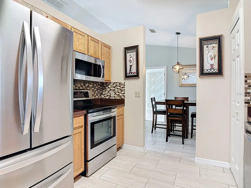 674 Gainsboro Street Deltona FL 32725