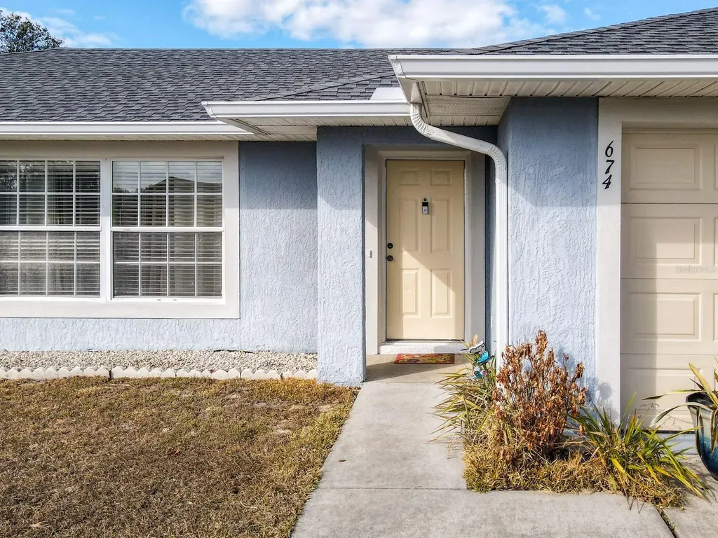 674 Gainsboro Street Deltona FL 32725