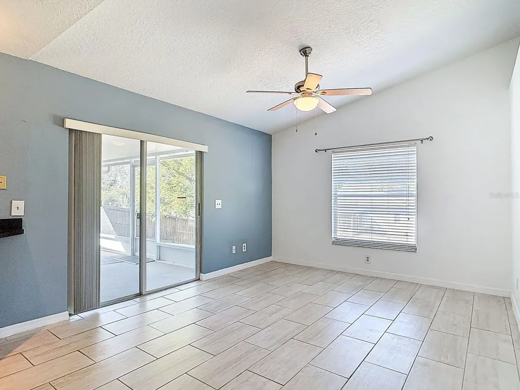 674 Gainsboro Street Deltona FL 32725