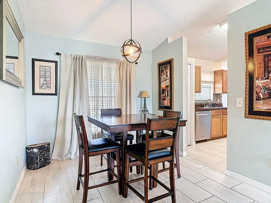 674 Gainsboro Street Deltona FL 32725