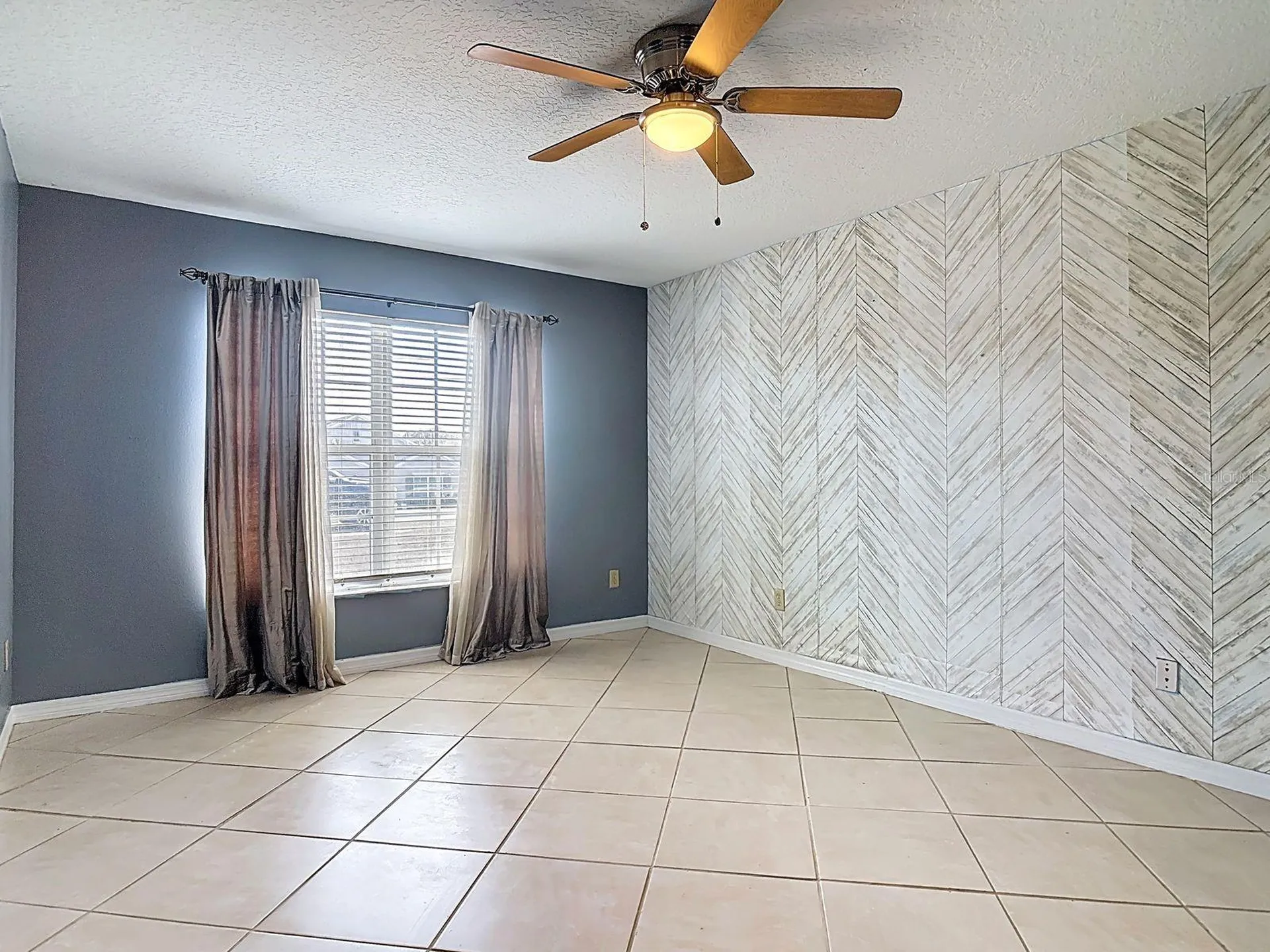 674 Gainsboro Street Deltona FL 32725