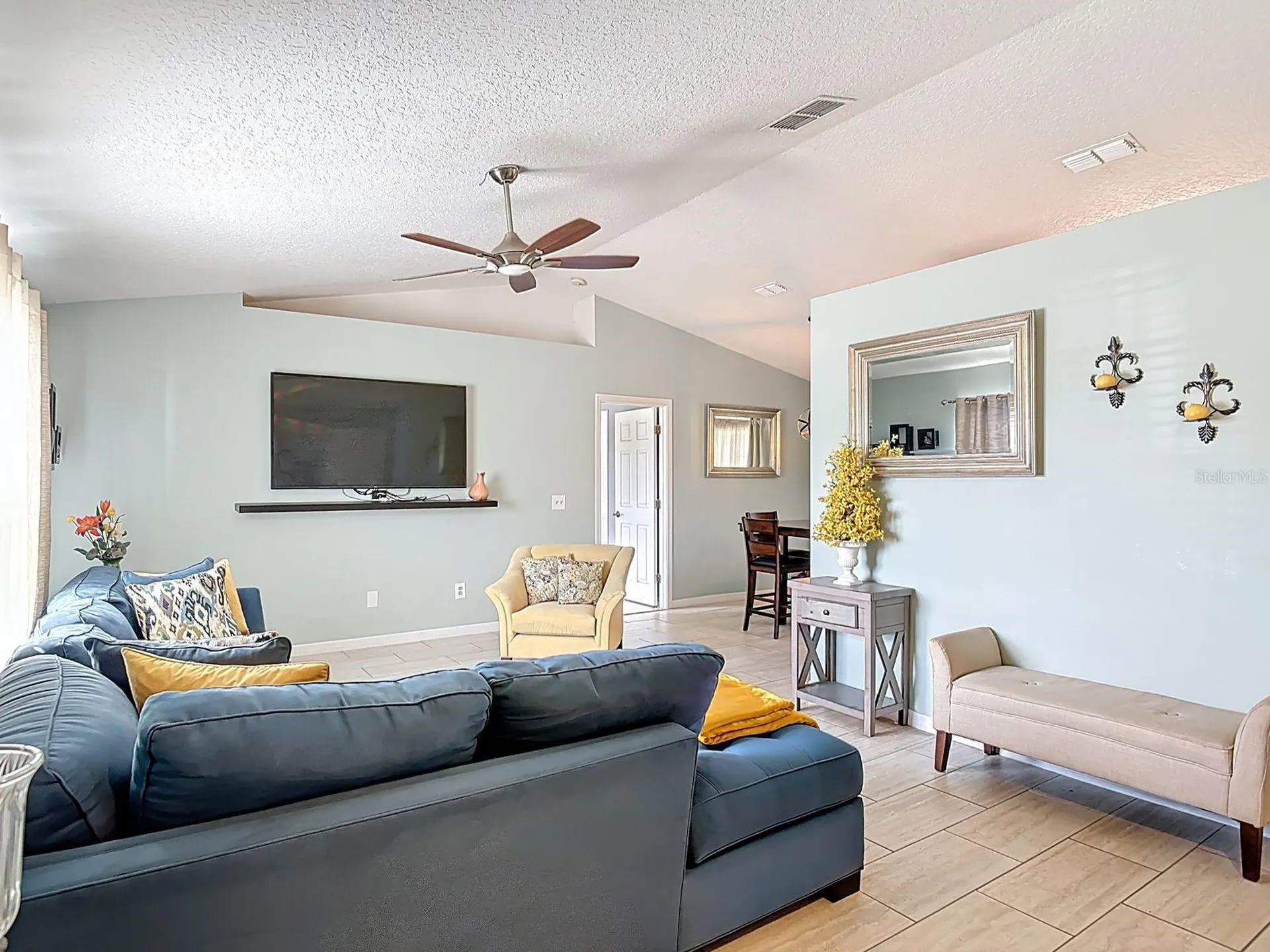 674 Gainsboro Street Deltona FL 32725