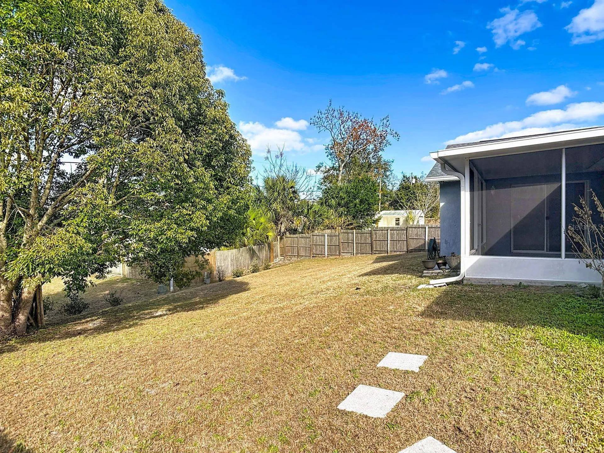 674 Gainsboro Street Deltona FL 32725
