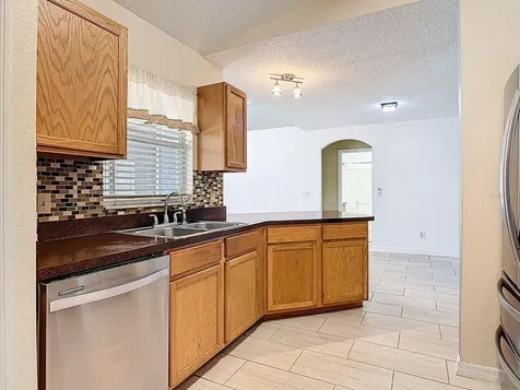674 Gainsboro Street Deltona FL 32725