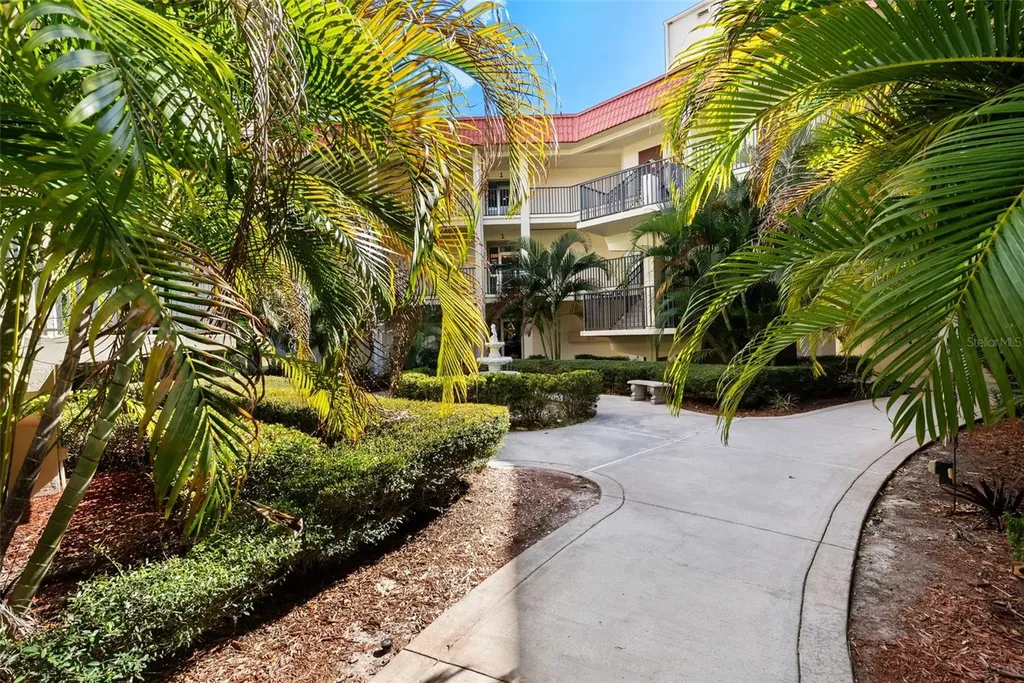 2700 Bayshore Boulevard Dunedin FL 34698