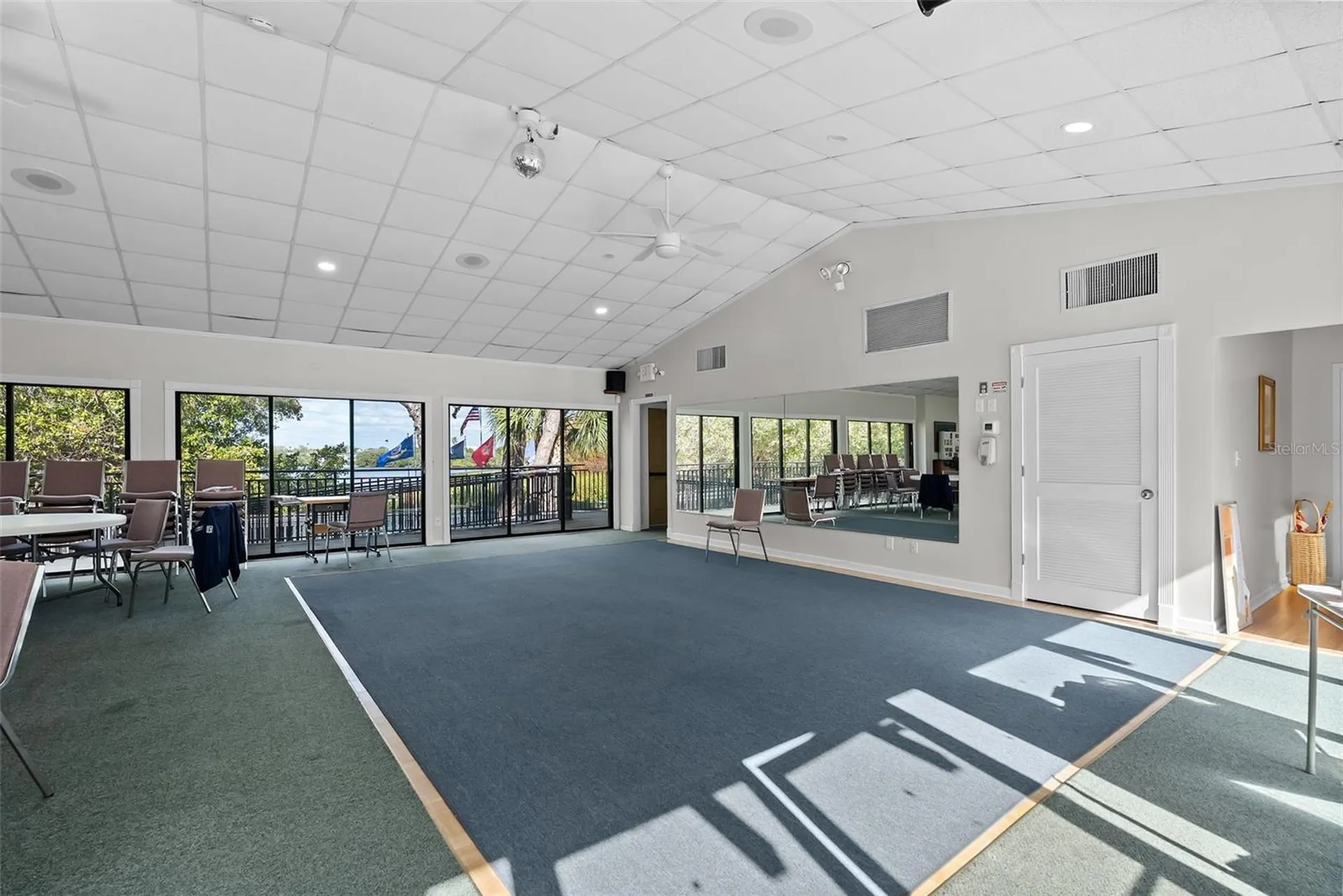2700 Bayshore Boulevard Dunedin FL 34698
