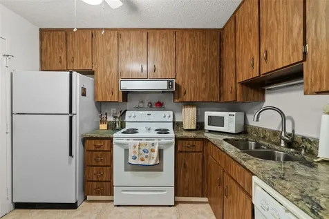 2700 Bayshore Boulevard Dunedin FL 34698