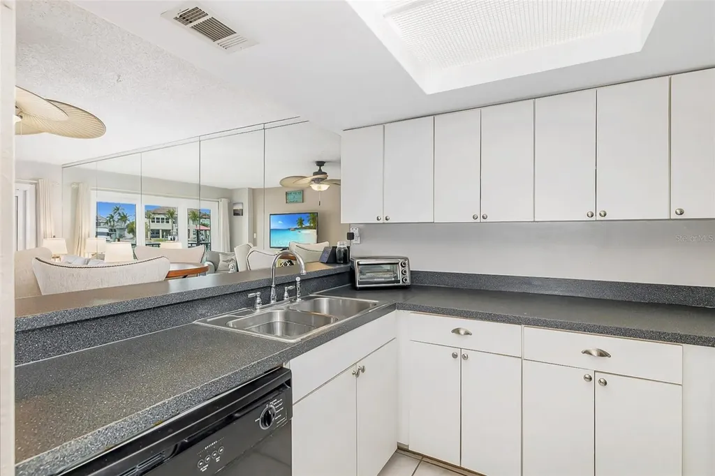 51 Island Way Clearwater Beach FL 33767
