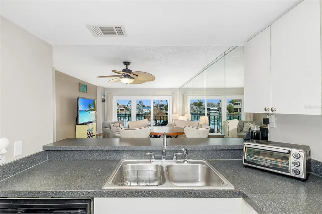 51 Island Way Clearwater Beach FL 33767
