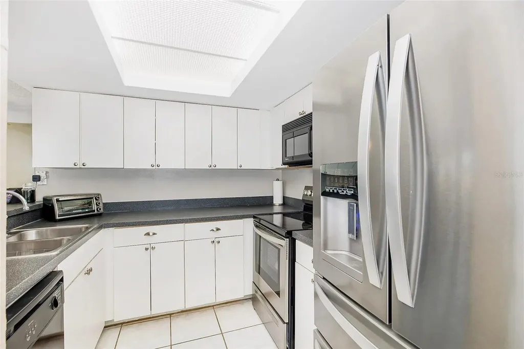 51 Island Way Clearwater Beach FL 33767