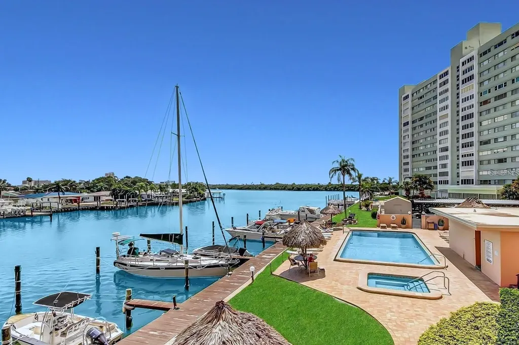 51 Island Way Clearwater Beach FL 33767