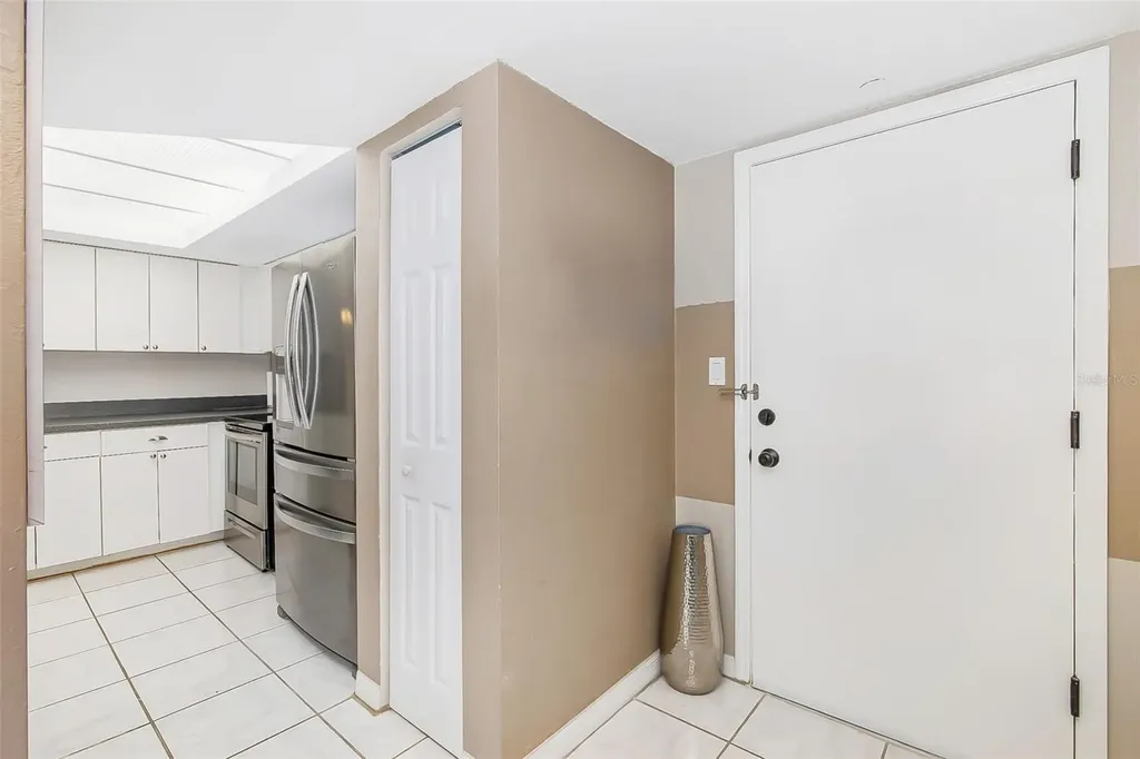 51 Island Way Clearwater Beach FL 33767