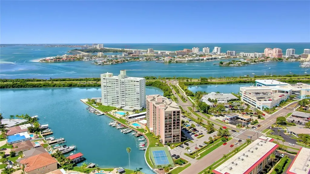 51 Island Way Clearwater Beach FL 33767