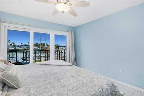 51 Island Way Clearwater Beach FL 33767