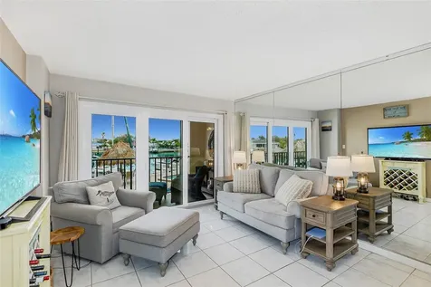 51 Island Way Clearwater Beach FL 33767