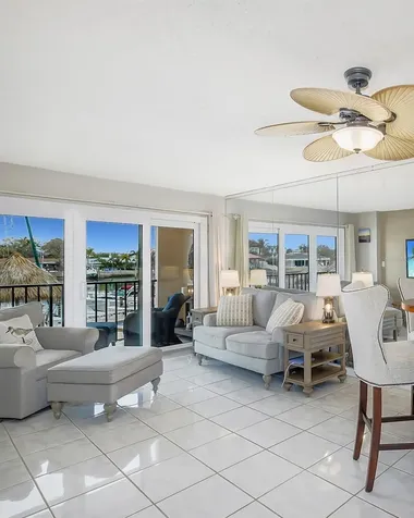 51 Island Way Clearwater Beach FL 33767