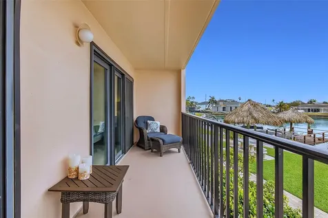 51 Island Way Clearwater Beach FL 33767