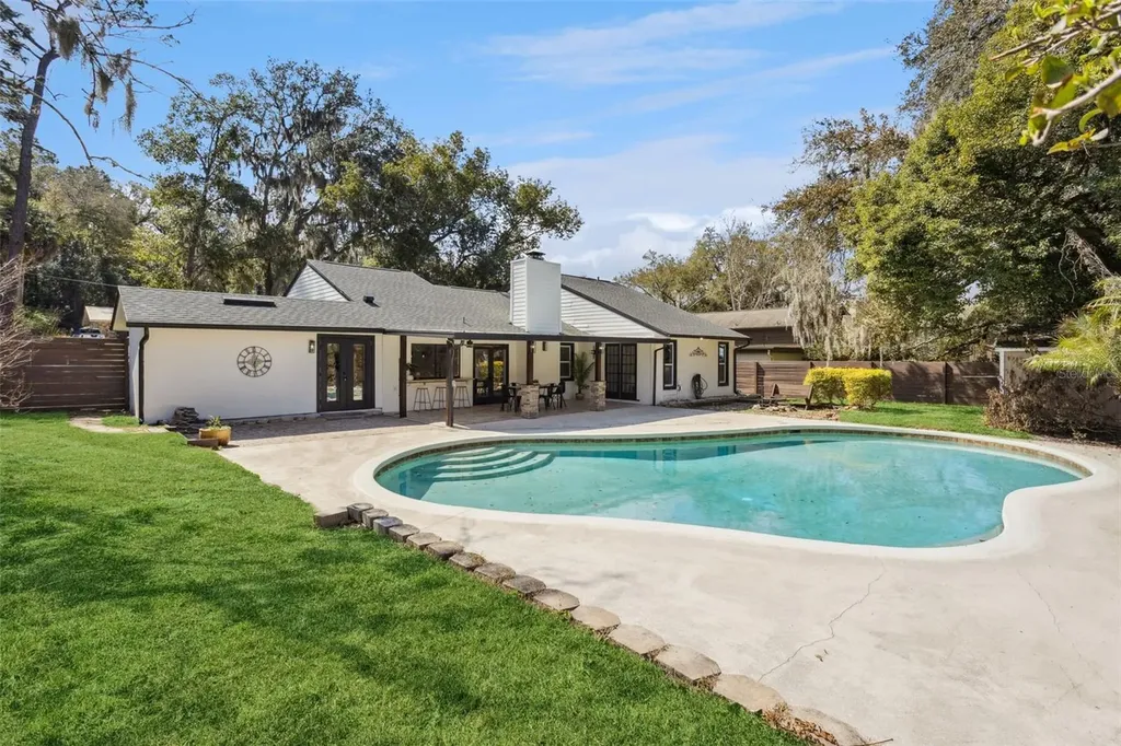 407 Forest Road Mount Dora FL 32757
