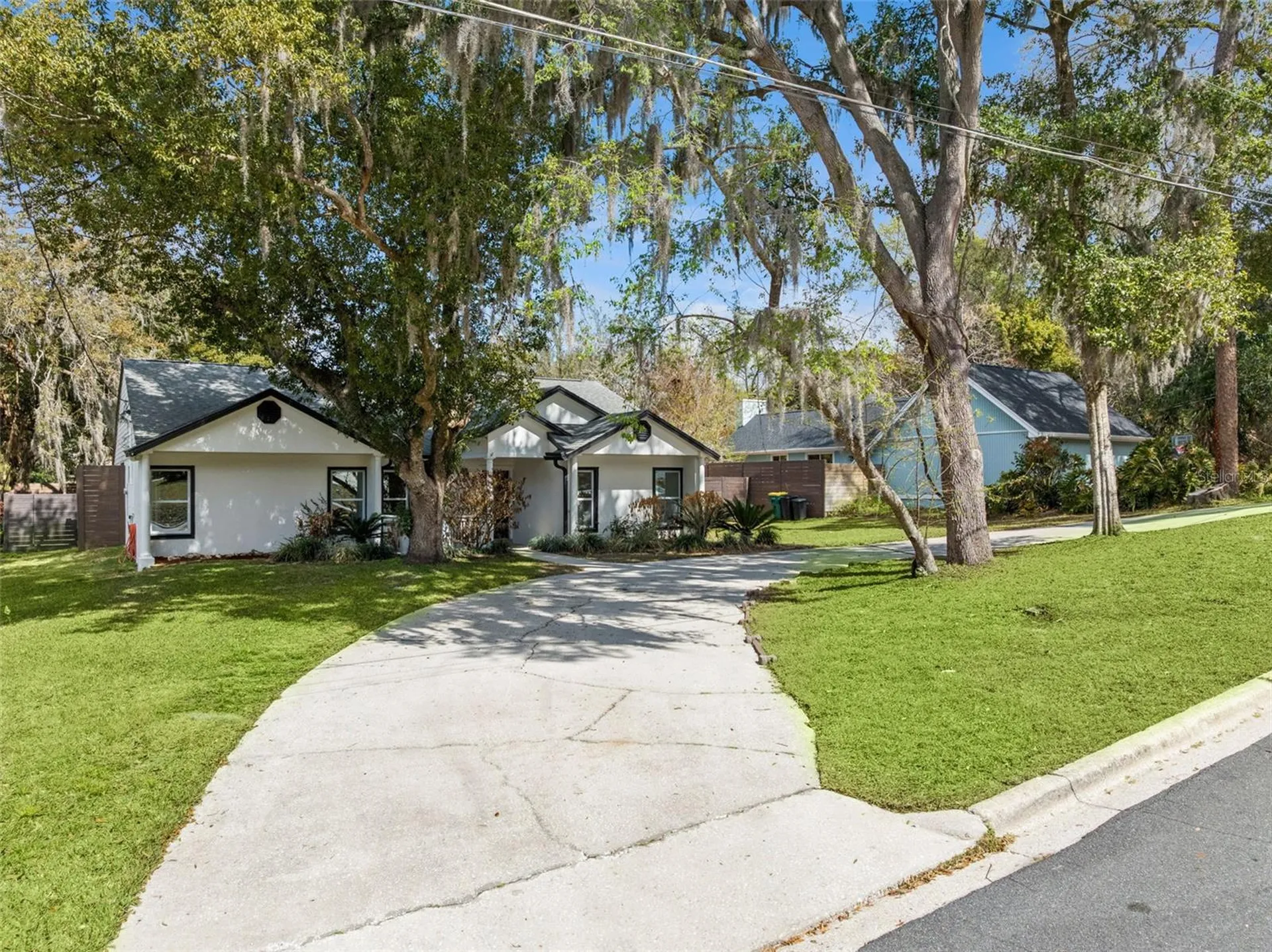407 Forest Road Mount Dora FL 32757