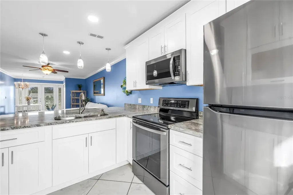 9224 Mission Oaks Boulevard Seminole FL 33776