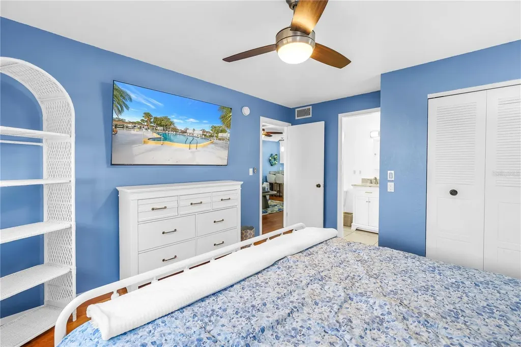 9224 Mission Oaks Boulevard Seminole FL 33776