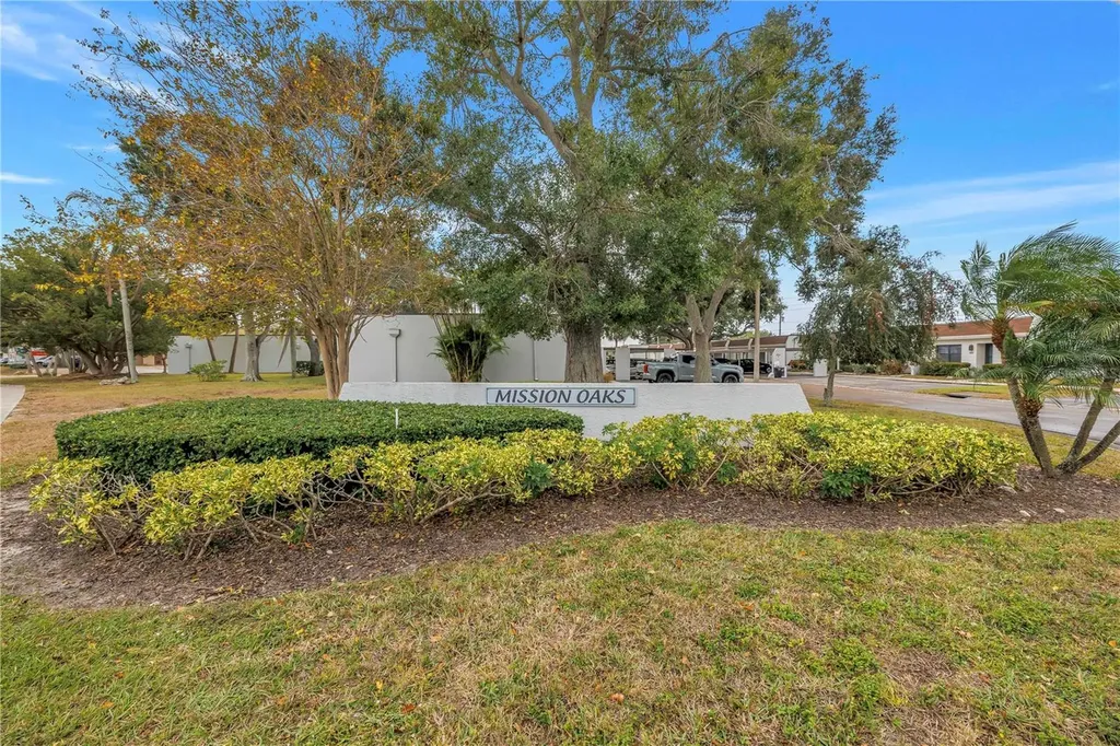 9224 Mission Oaks Boulevard Seminole FL 33776