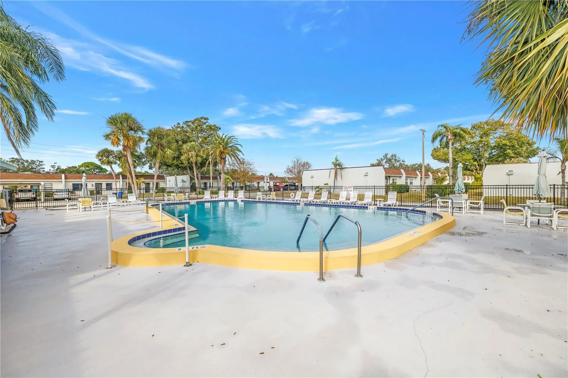 9224 Mission Oaks Boulevard Seminole FL 33776