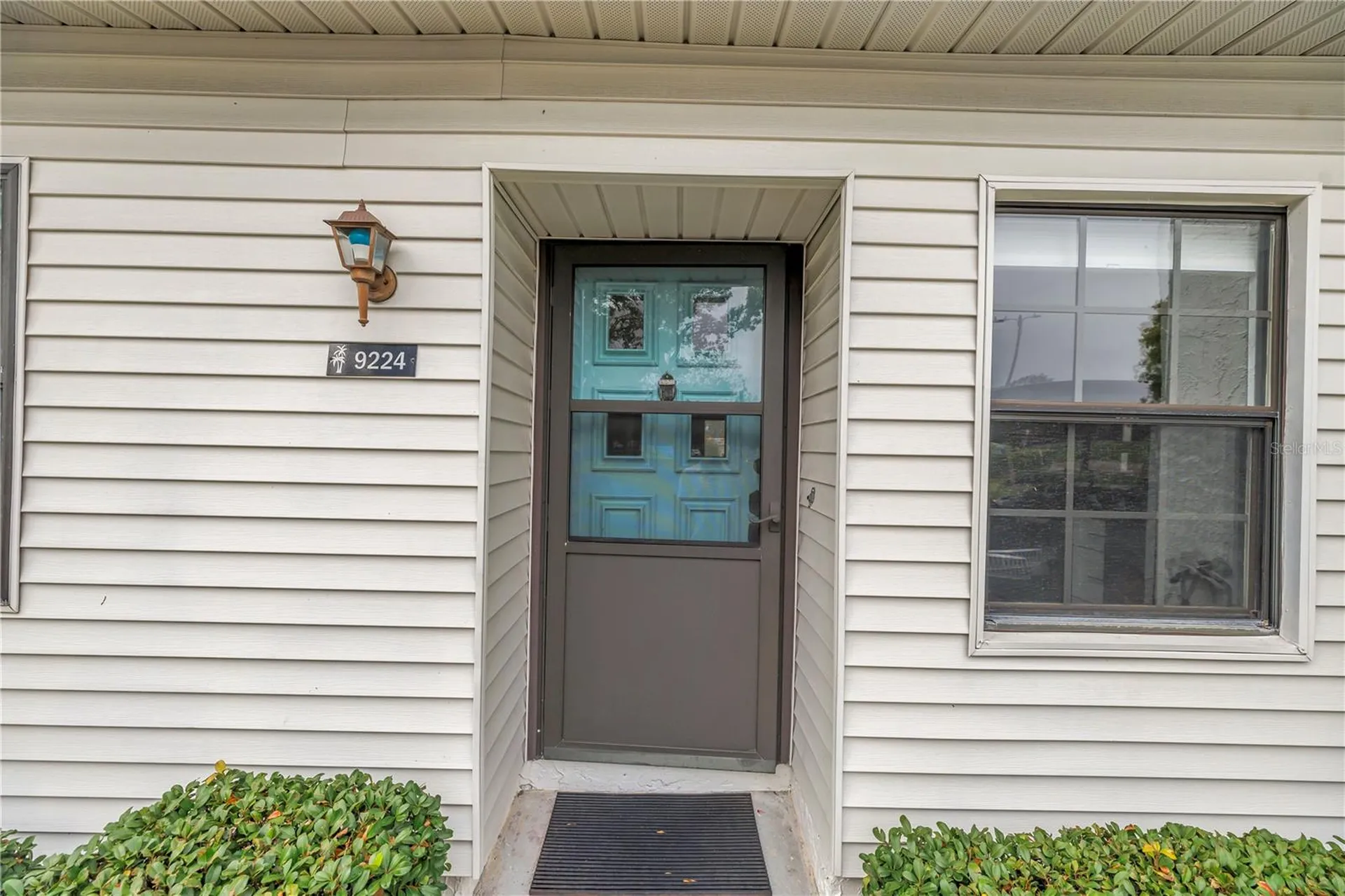 9224 Mission Oaks Boulevard Seminole FL 33776