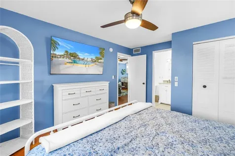 9224 Mission Oaks Boulevard Seminole FL 33776