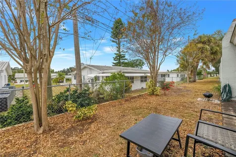 9224 Mission Oaks Boulevard Seminole FL 33776