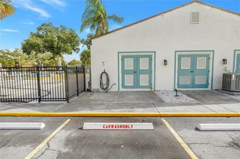 9224 Mission Oaks Boulevard Seminole FL 33776