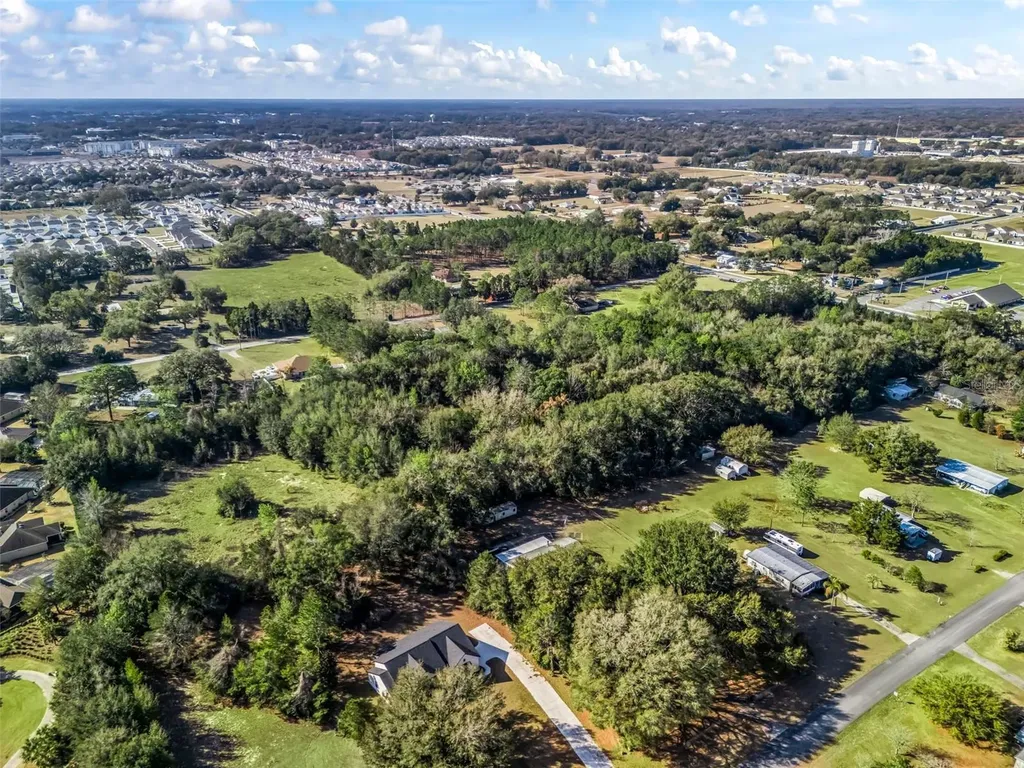 4942 E County Road 462 Wildwood FL 34785