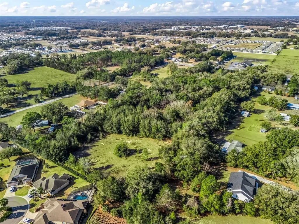 4942 E County Road 462 Wildwood FL 34785
