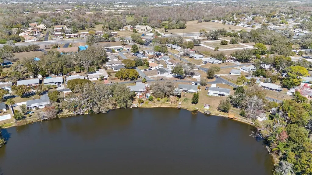6870 Parkside Drive New Port Richey FL 34653