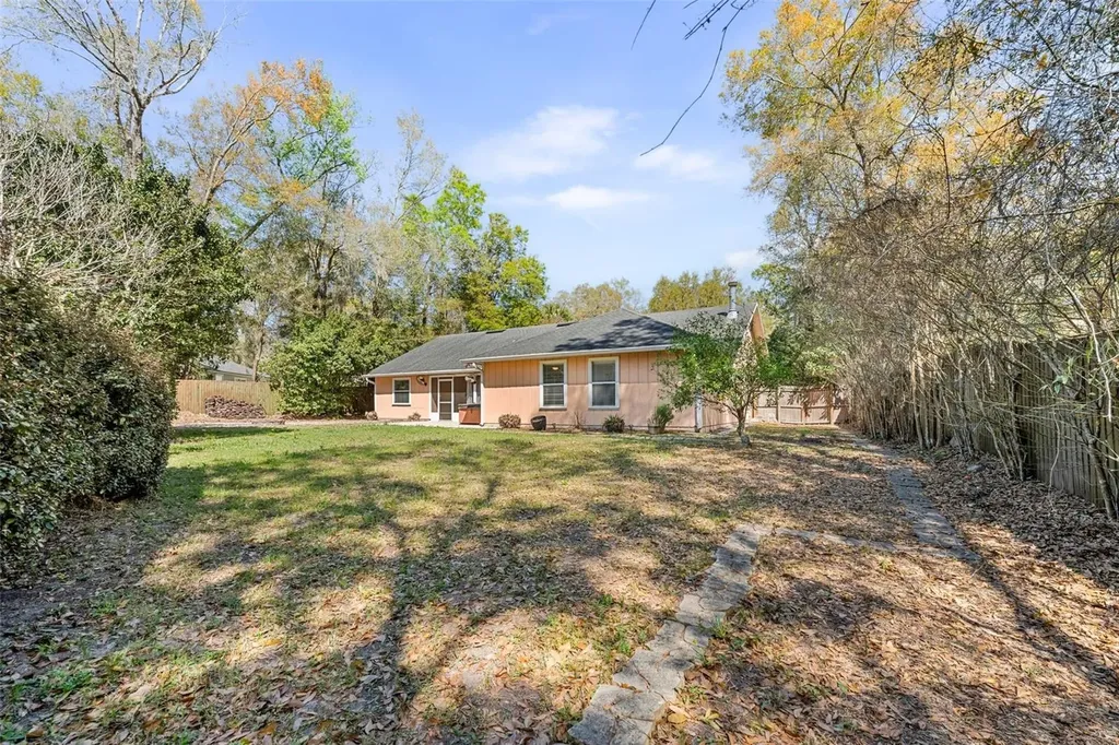 6220 SW 81st Street Gainesville FL 32608