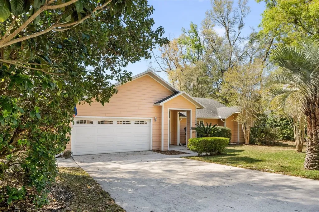 6220 SW 81st Street Gainesville FL 32608