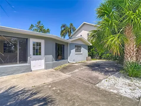 13732 Plumosa Avenue Hudson FL 34667