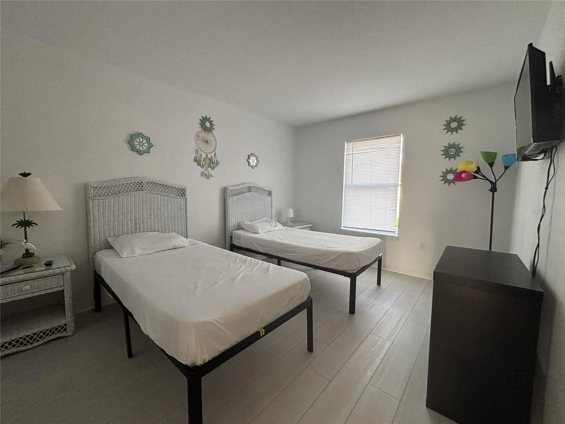 2833 Club Cortile Circle Kissimmee FL 34746