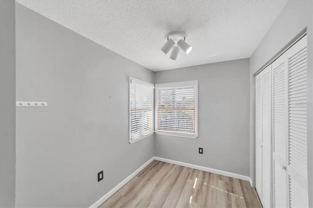 515 Leffingwell Avenue Ellenton FL 34222