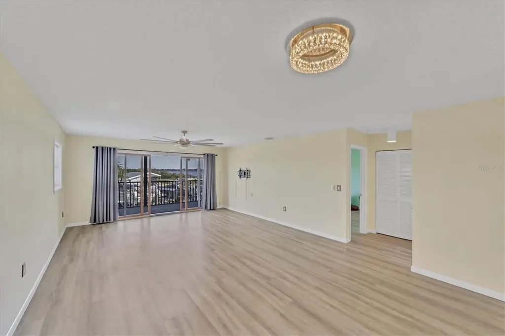 515 Leffingwell Avenue Ellenton FL 34222