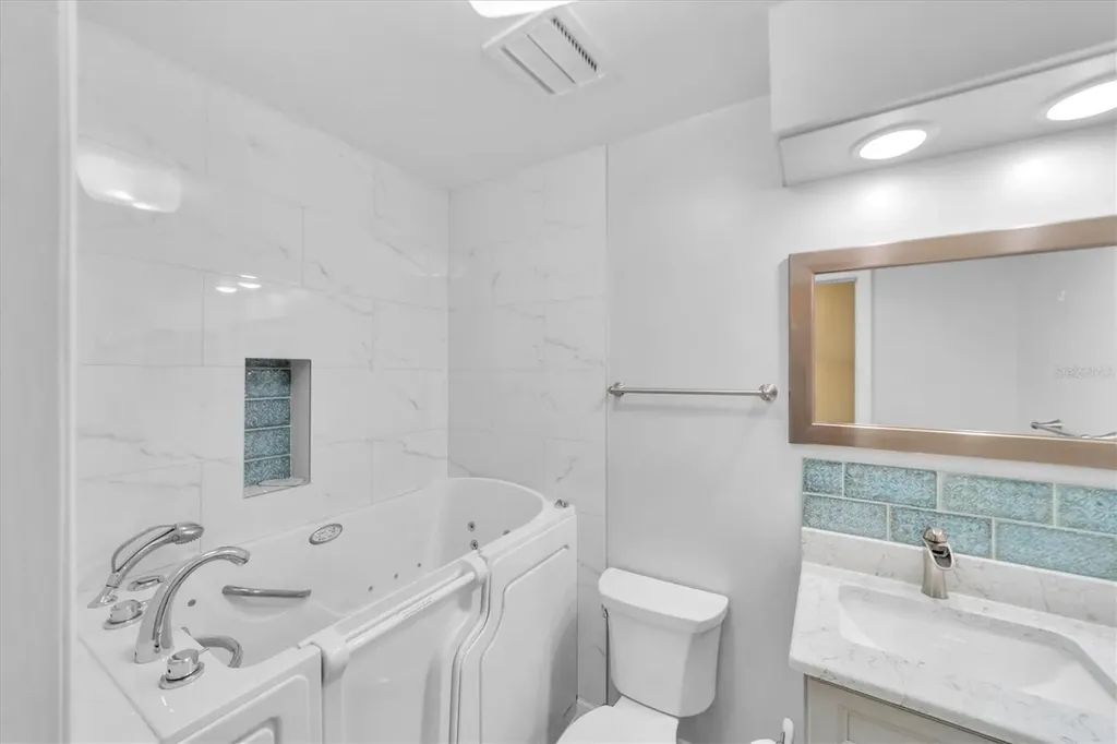 515 Leffingwell Avenue Ellenton FL 34222