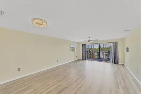 515 Leffingwell Avenue Ellenton FL 34222